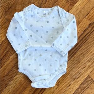 aden by aden + anais | stars onesie | 6-9 months